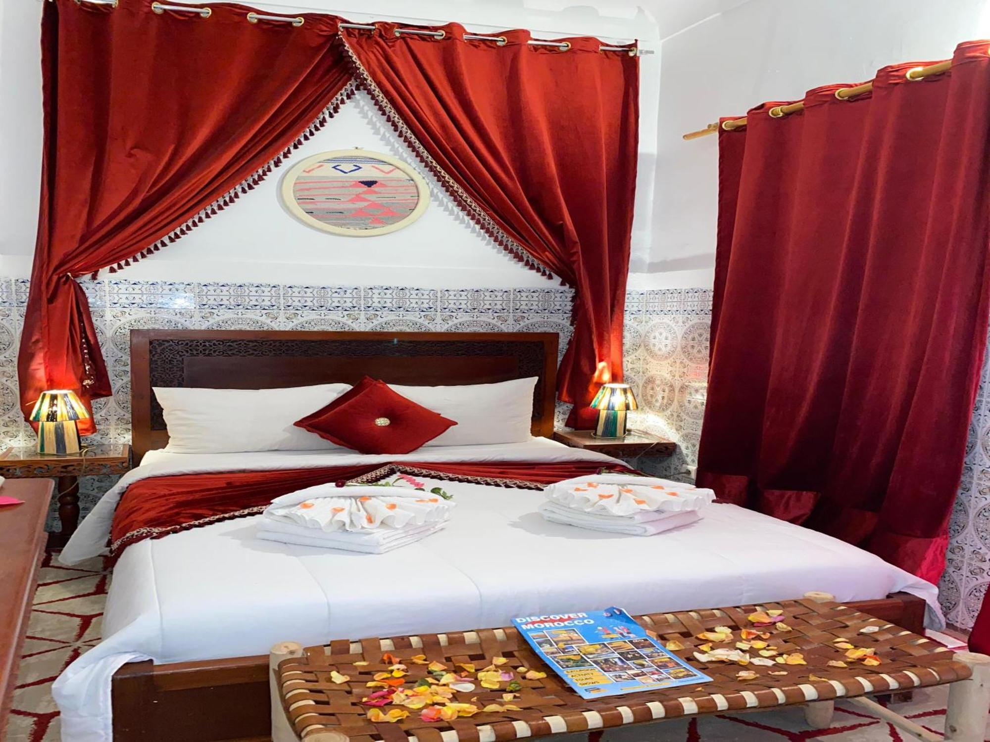 Riad Lazord De Marrakech Entier มาร์ราเกช ภายนอก รูปภาพ