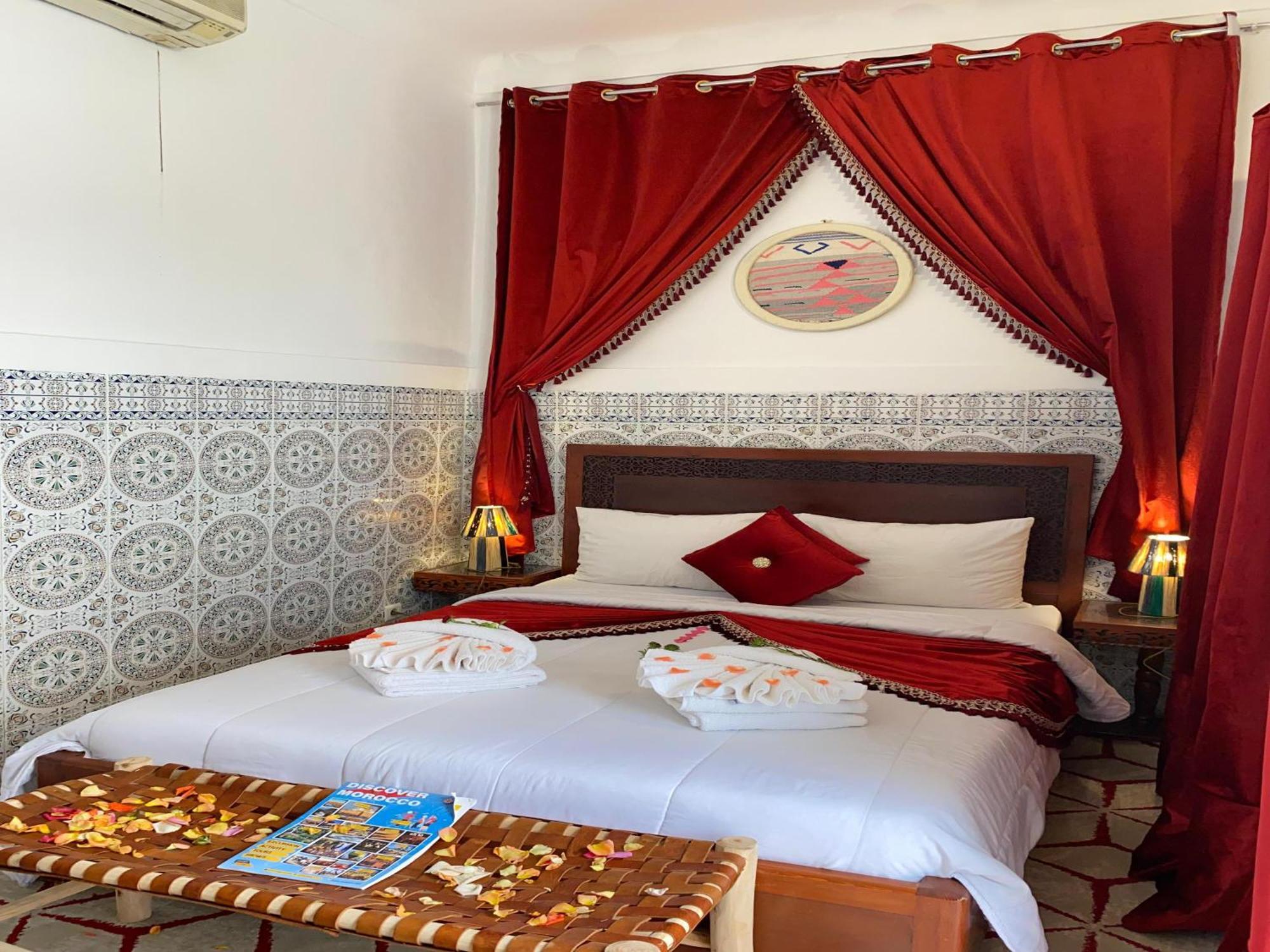 Riad Lazord De Marrakech Entier มาร์ราเกช ภายนอก รูปภาพ